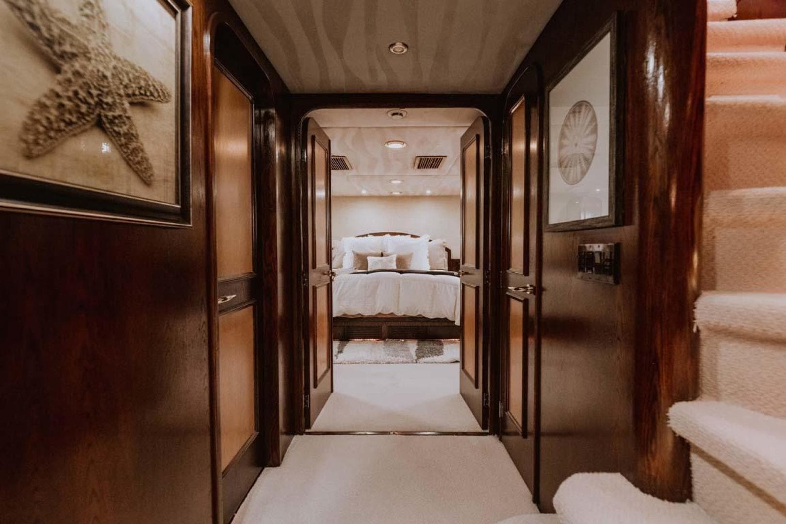 1995 Broward Raised Pilothouse — photo 34