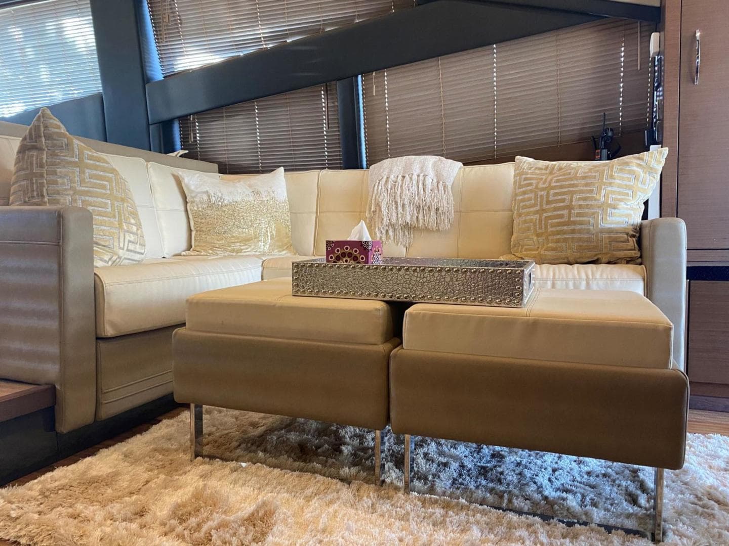 2016 Sea Ray L650 Fly — photo 5