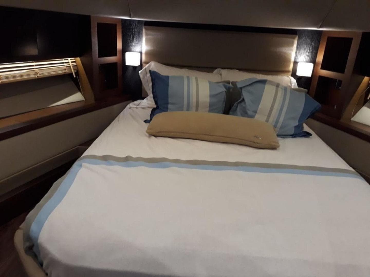 2016 Sea Ray L650 Fly — photo 22