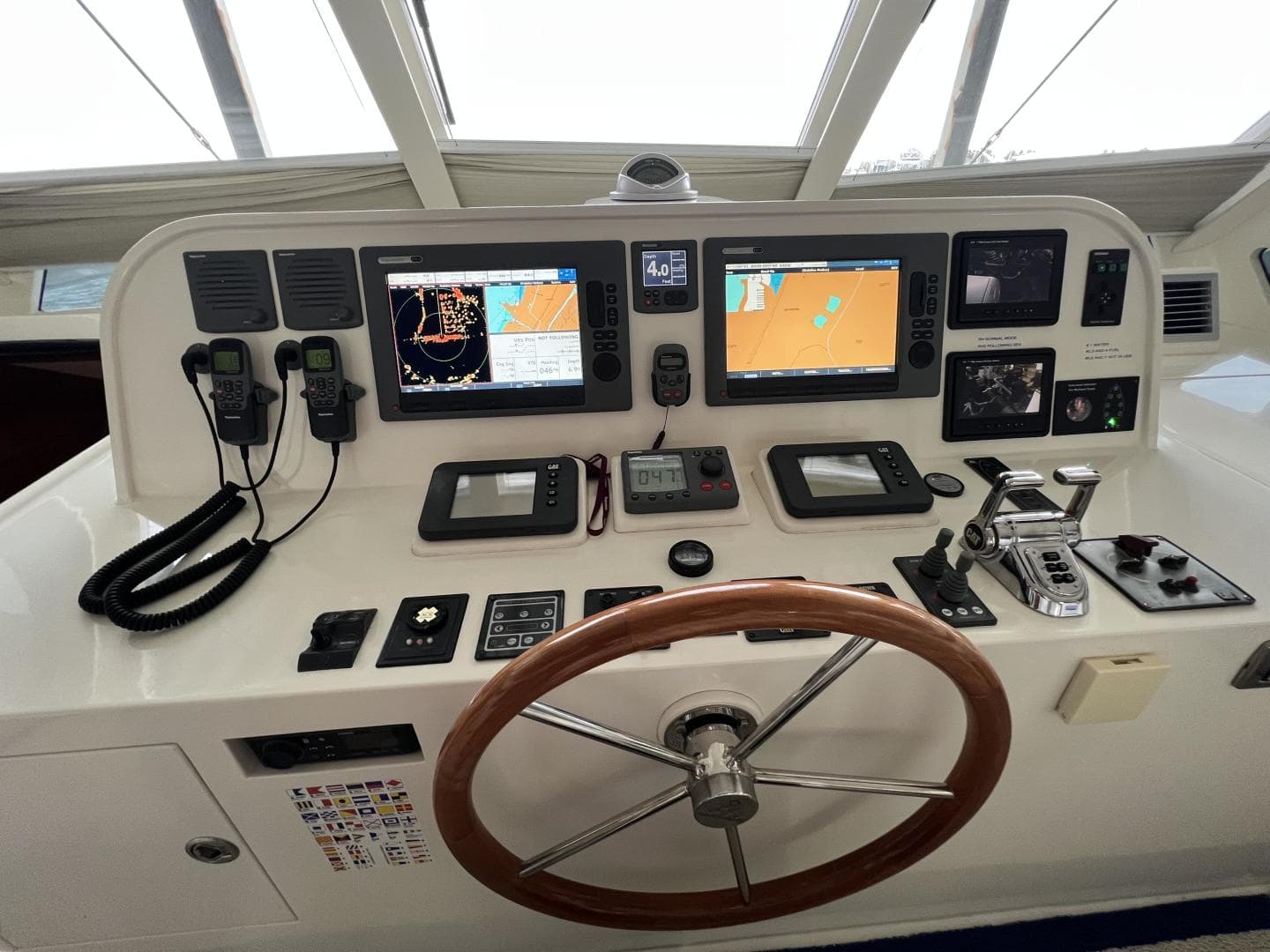 2012 Hampton — photo 34