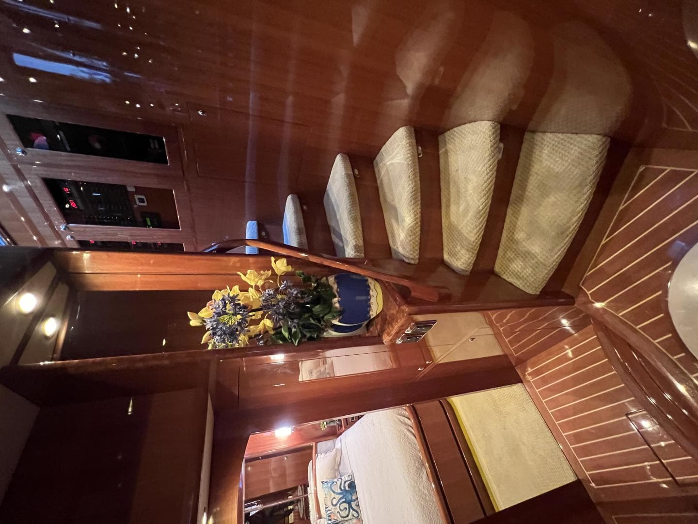 2012 Hampton — photo 23