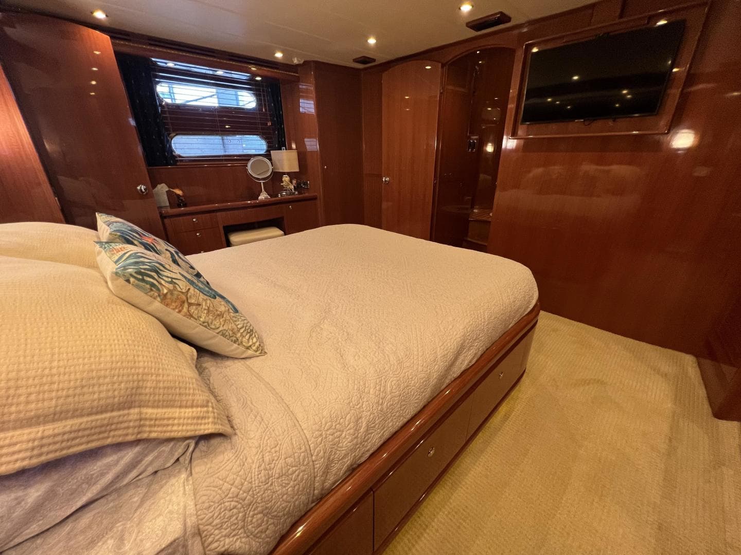 2012 Hampton — photo 26