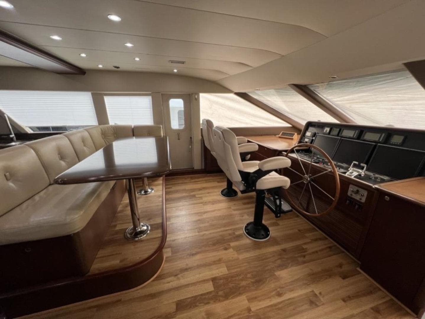 2006 Pacific Mariner — photo 14