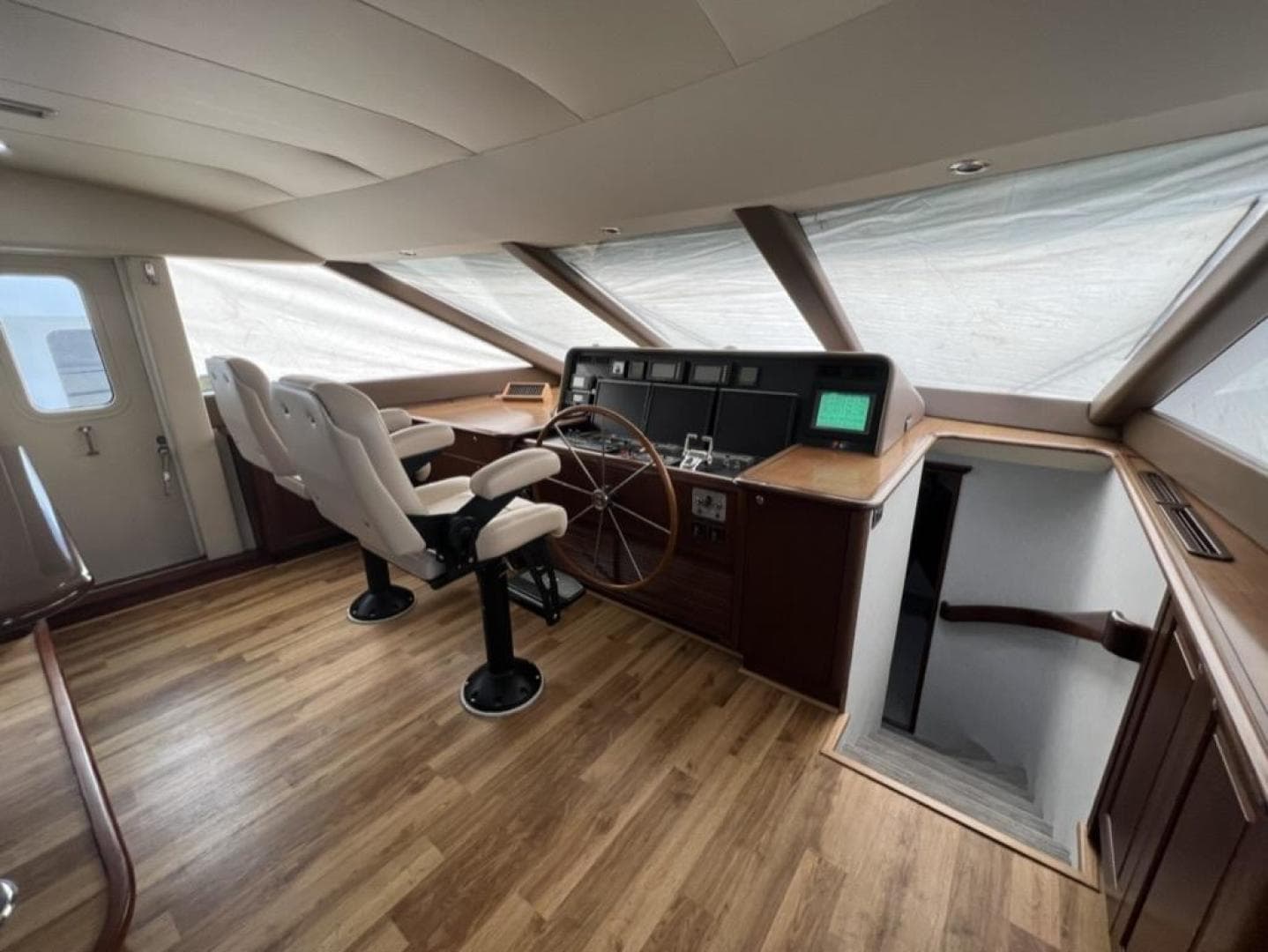 2006 Pacific Mariner — photo 18