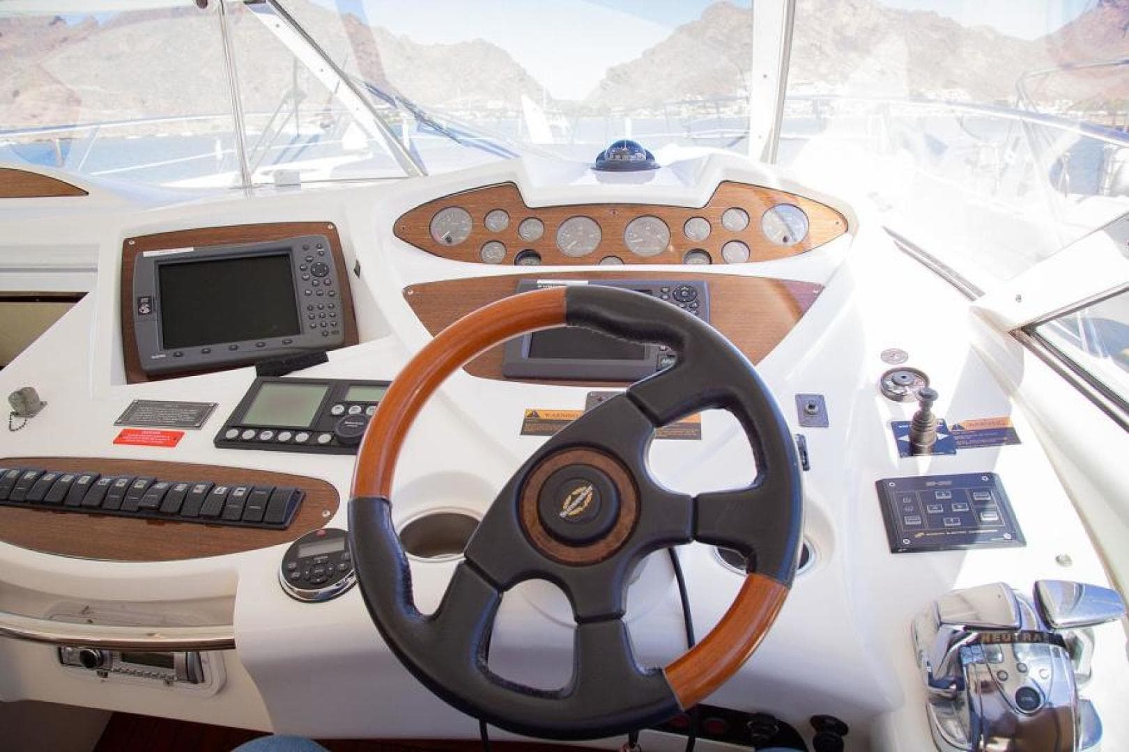 1999 Sunseeker Predator 58 — photo 25