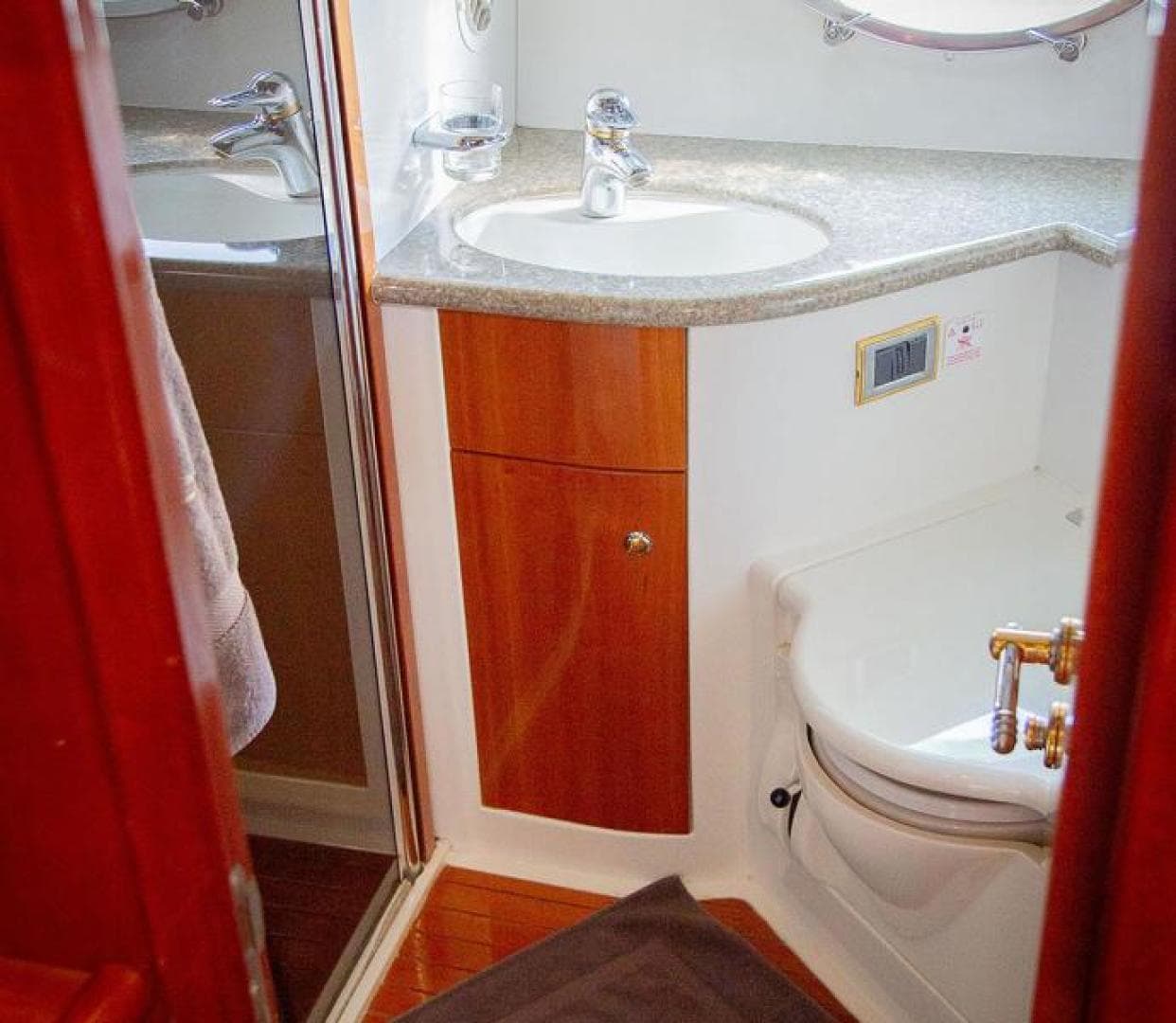 1999 Sunseeker Predator 58 — photo 21