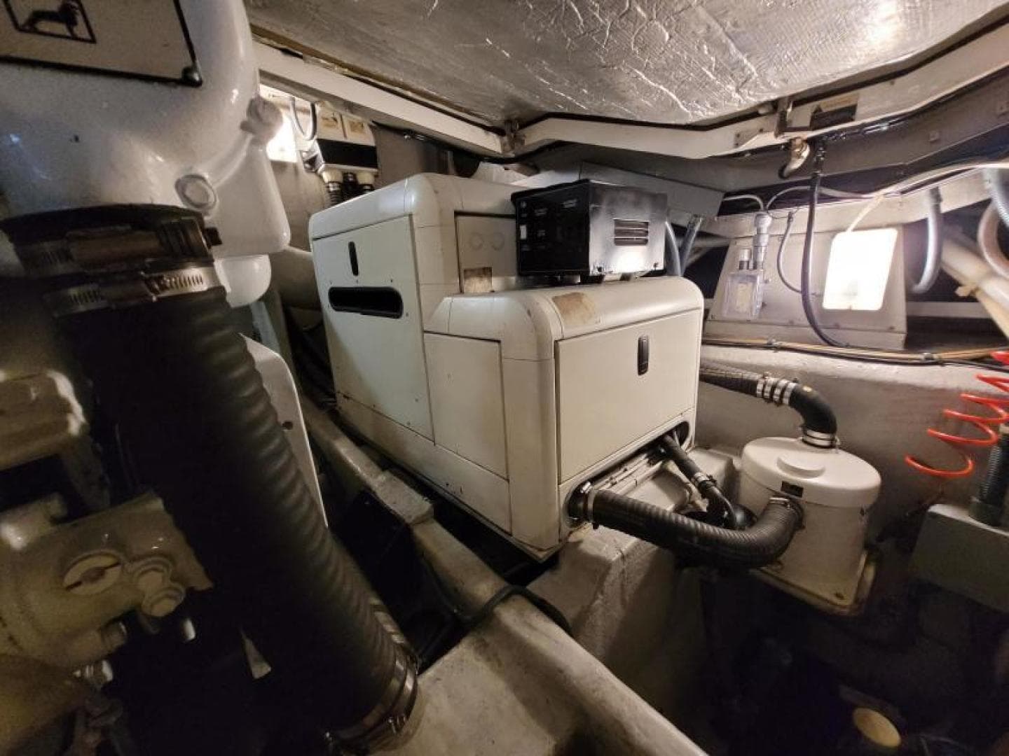 1999 Sunseeker Predator 58 — photo 40