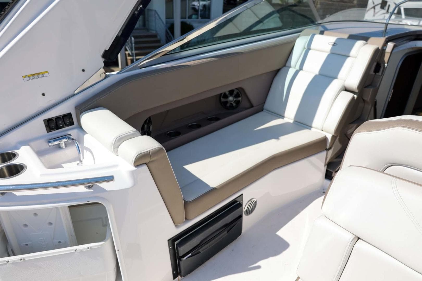 2017 Regal Express — photo 42