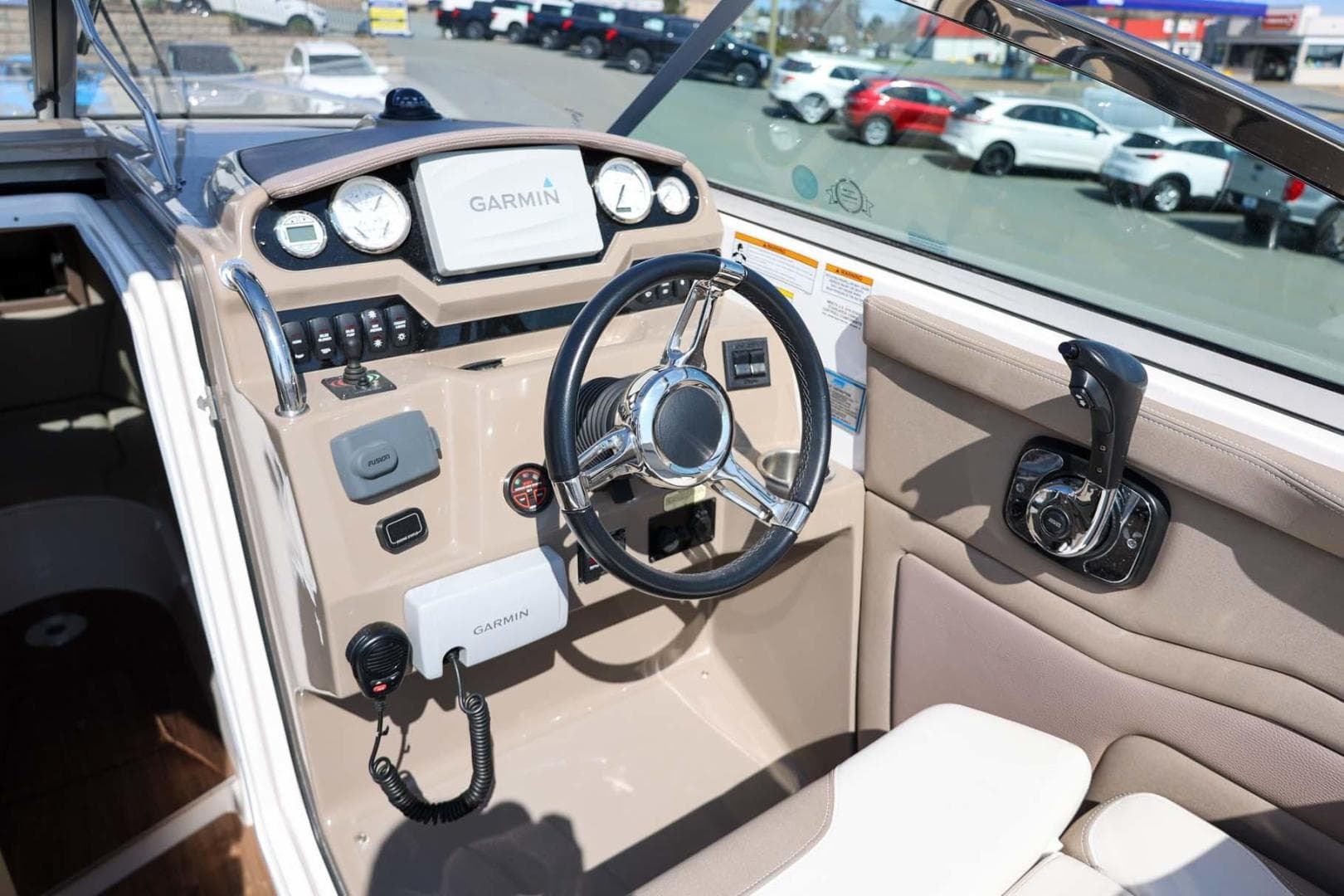 2017 Regal Express — photo 25