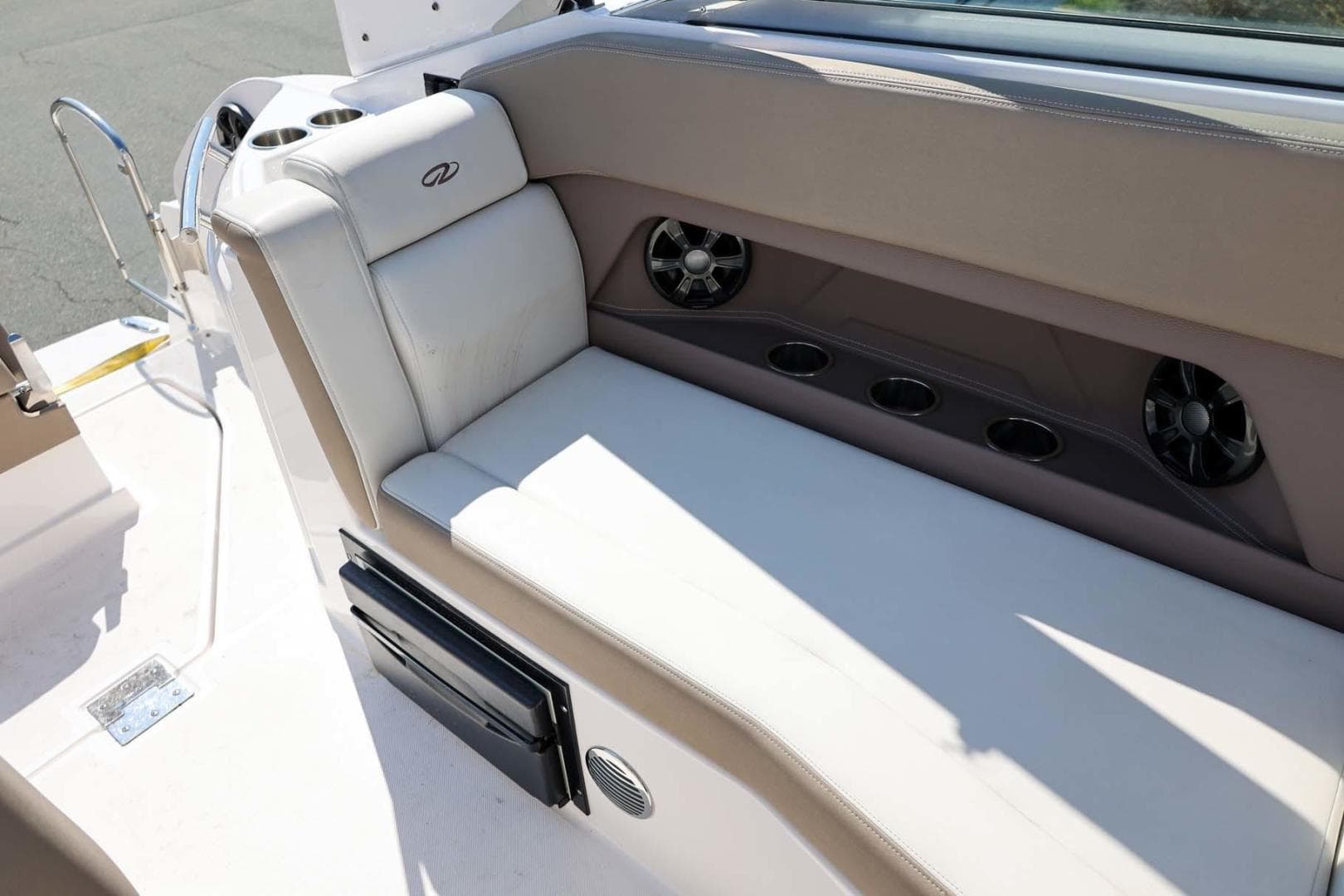 2017 Regal Express — photo 43