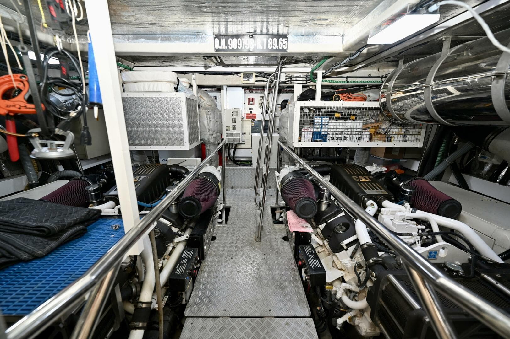 2005 Sunseeker Yacht — photo 54