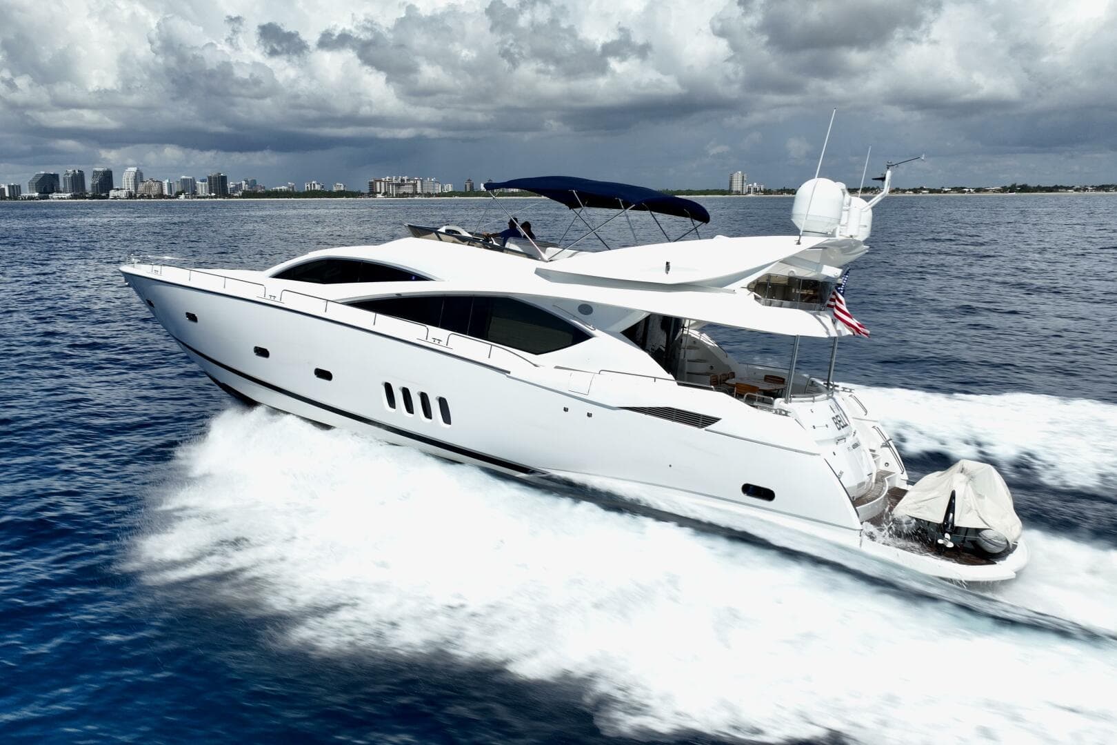 2005 Sunseeker Yacht — photo 4