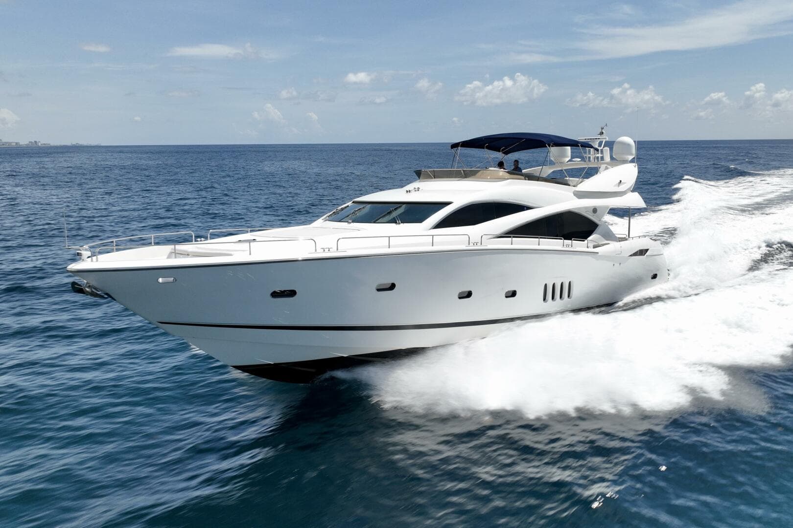 2005 Sunseeker Yacht — photo 3