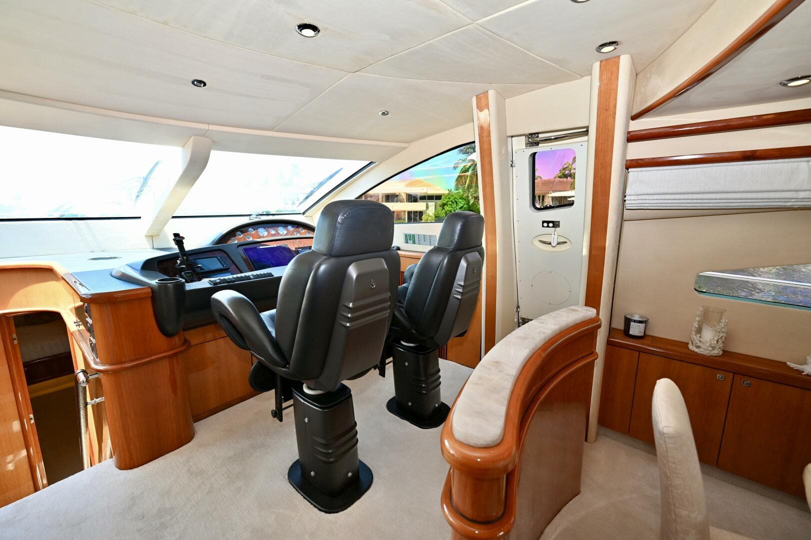 2005 Sunseeker Yacht — photo 18