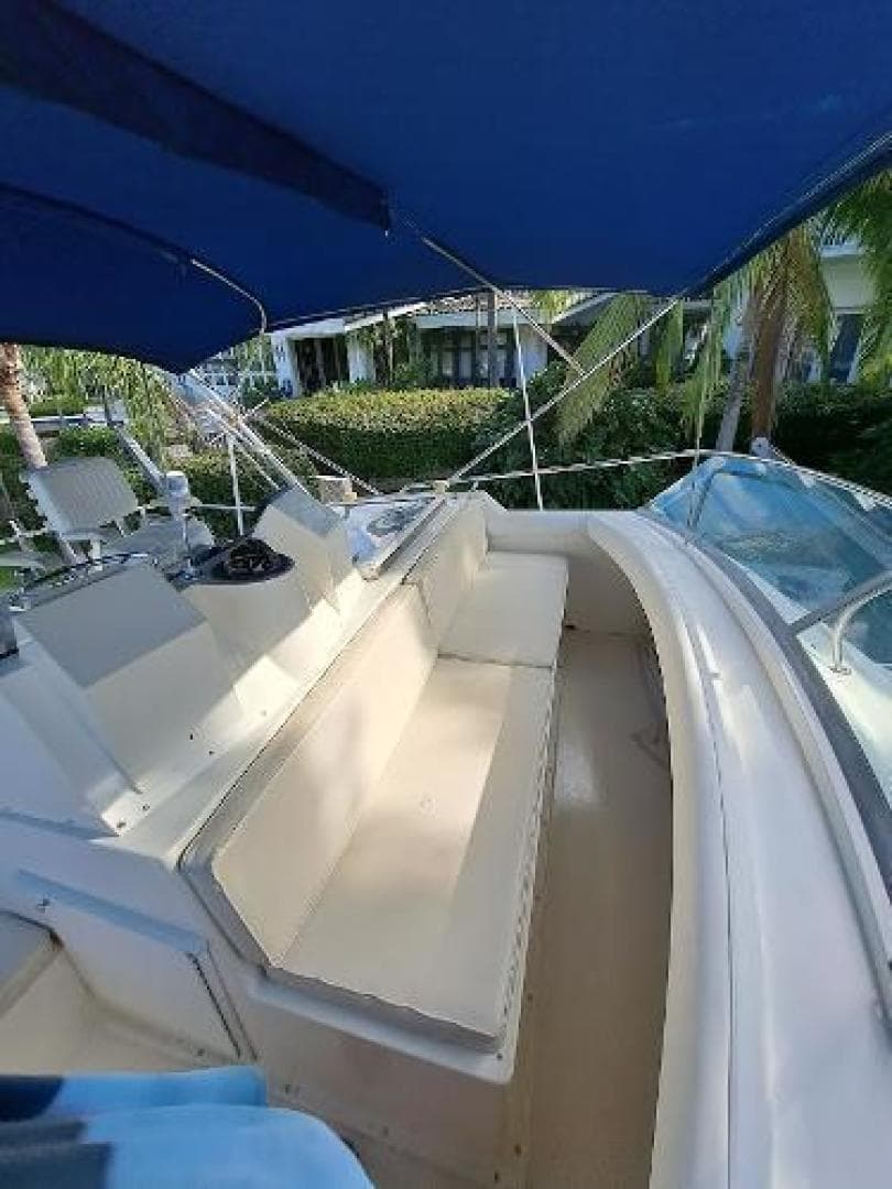 1986 Bertram 46 III Convertible — photo 10