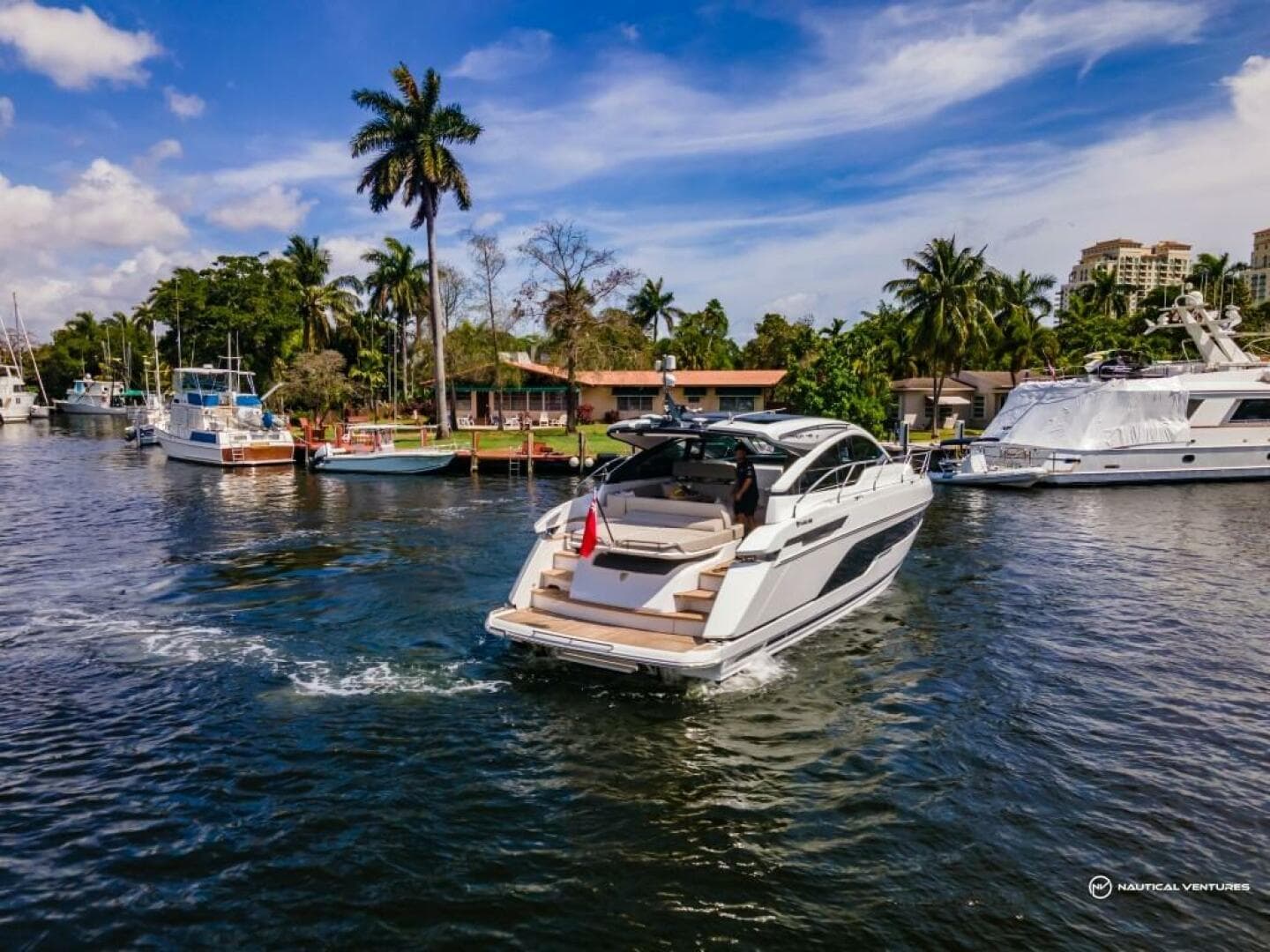 2023 Fairline Targa 45 Open — photo 5