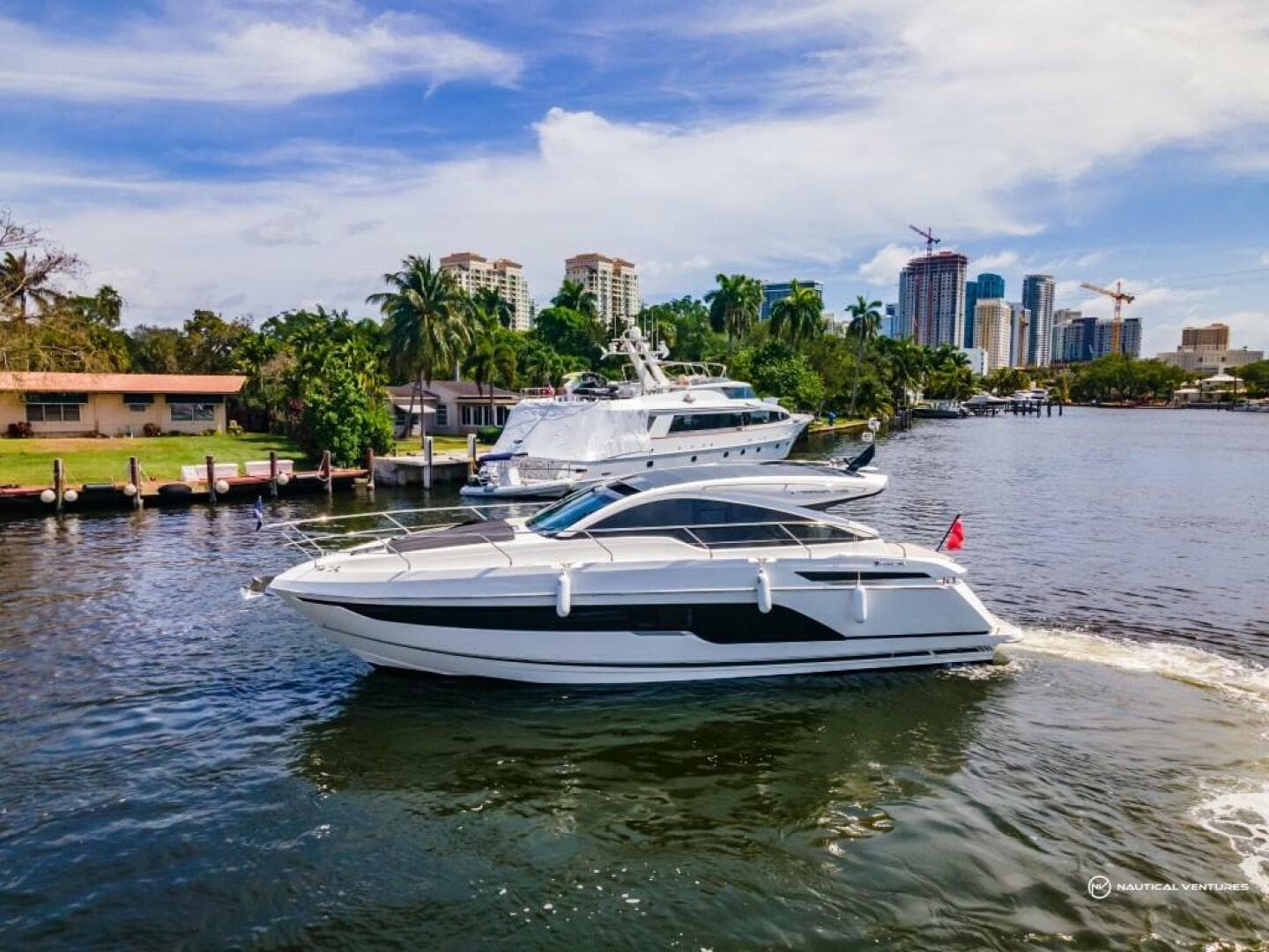 2023 Fairline Targa 45 Open — photo 8