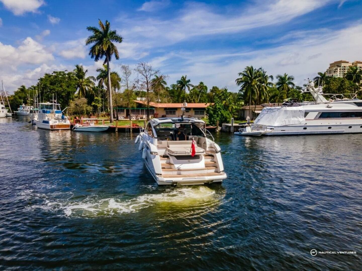 2023 Fairline Targa 45 Open — photo 7