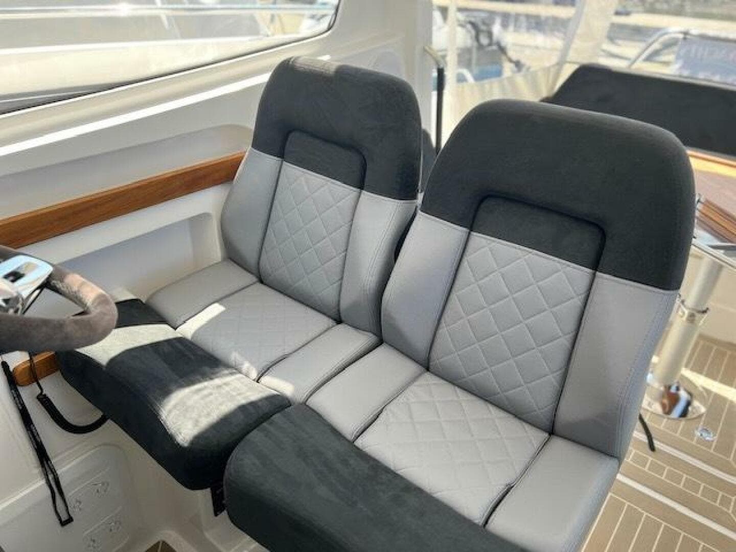 2023 Nimbus W9 — photo 26