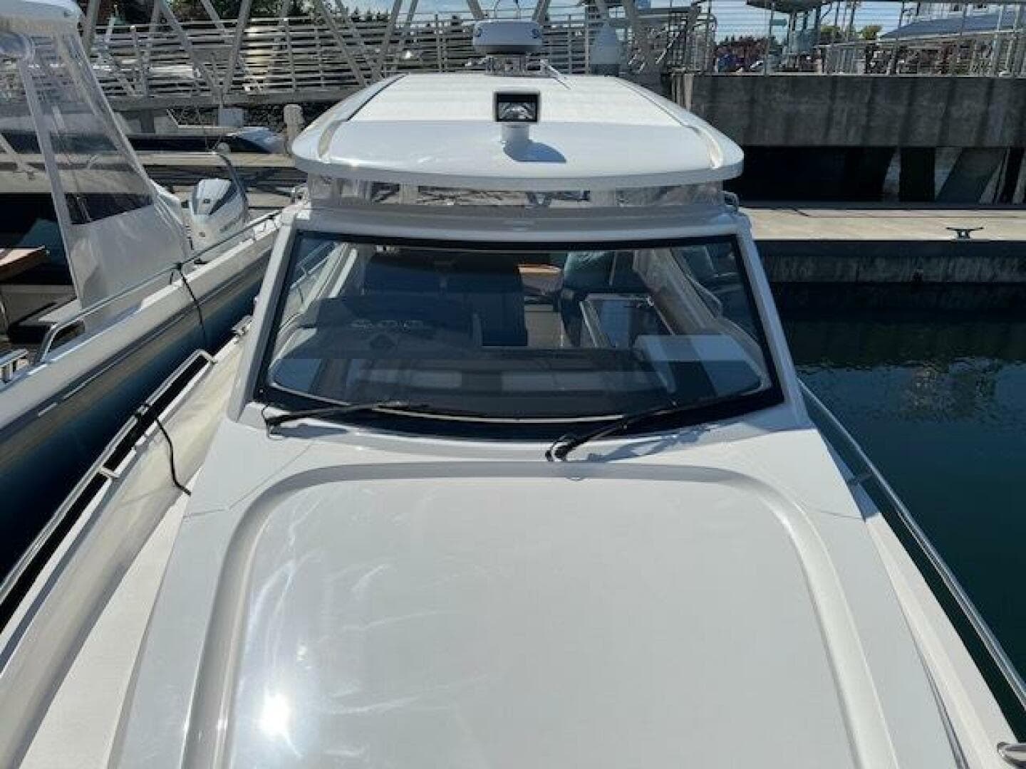 2023 Nimbus W9 — photo 4