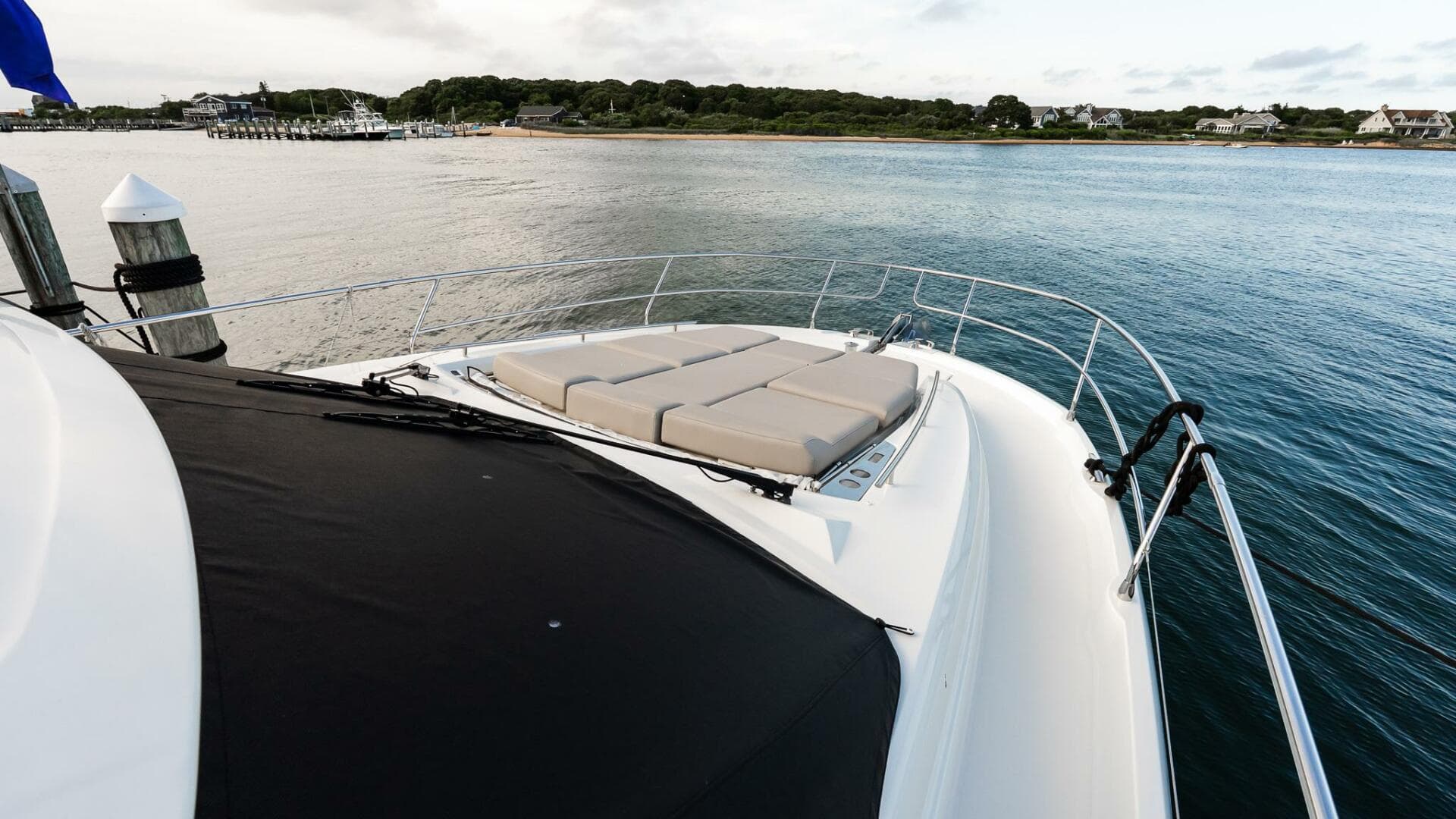 2019 Prestige 520 Flybridge — photo 27