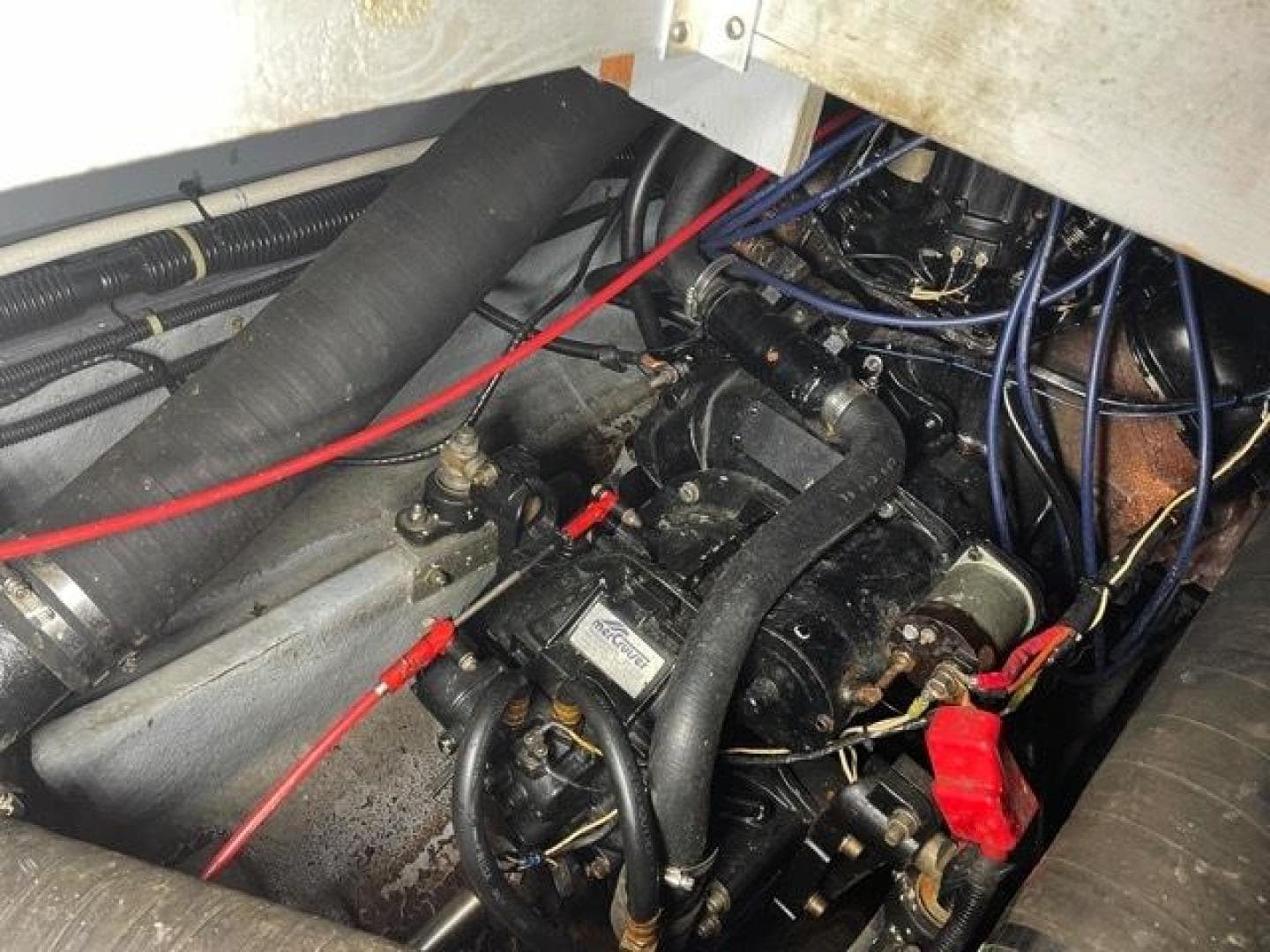 1989 Sea Ray 300 Sedan Bridge — photo 27