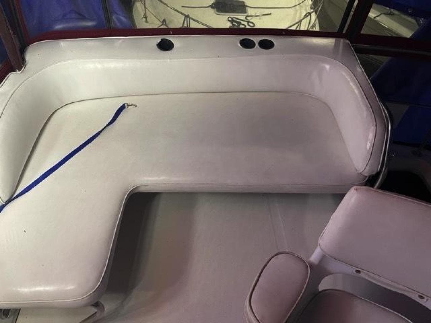 1989 Sea Ray 300 Sedan Bridge — photo 13