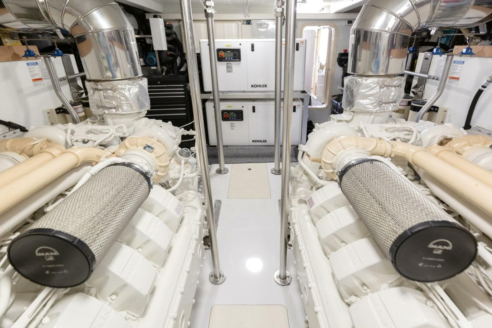 2020 Azimut 72 Flybridge — photo 25