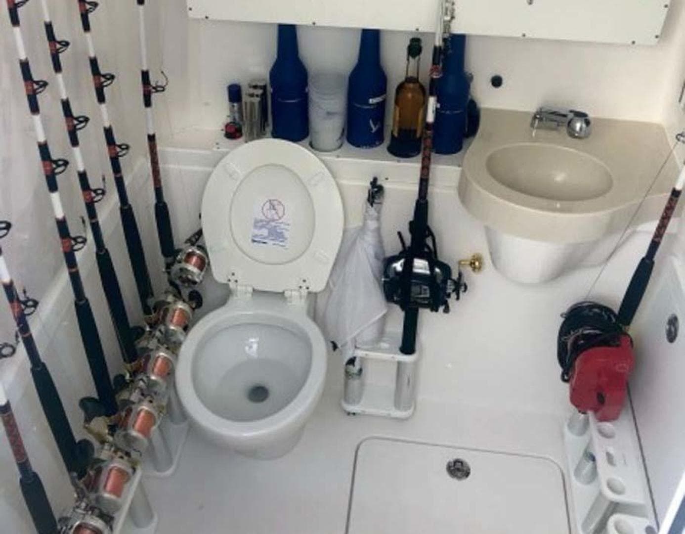 2018 Invincible 39 Open Fisherman — photo 7