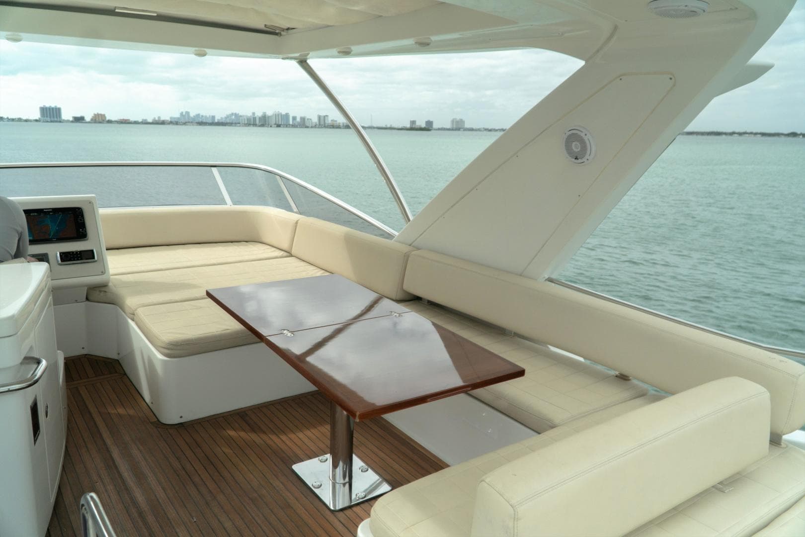2013 Azimut Fly 54 — photo 13