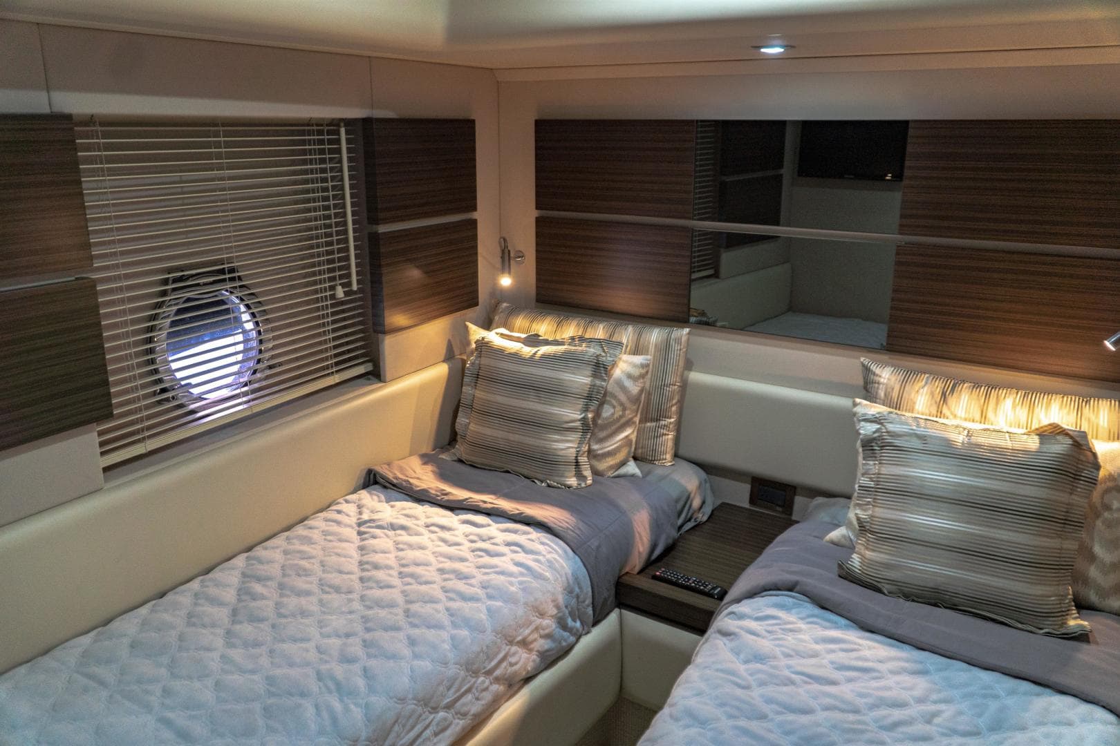 2013 Azimut Fly 54 — photo 21