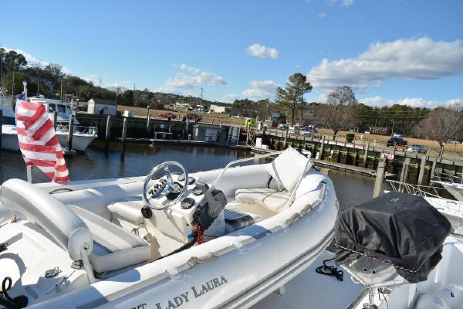 1989 Viking Motor Yacht — photo 35