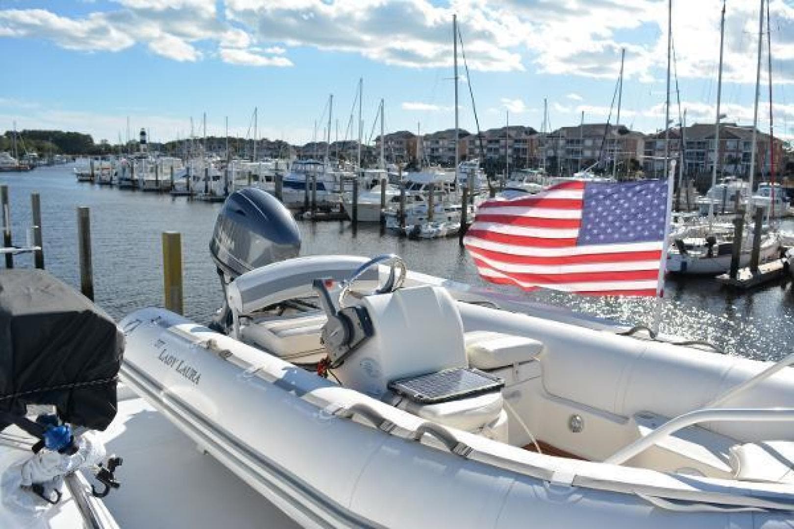 1989 Viking Motor Yacht — photo 33