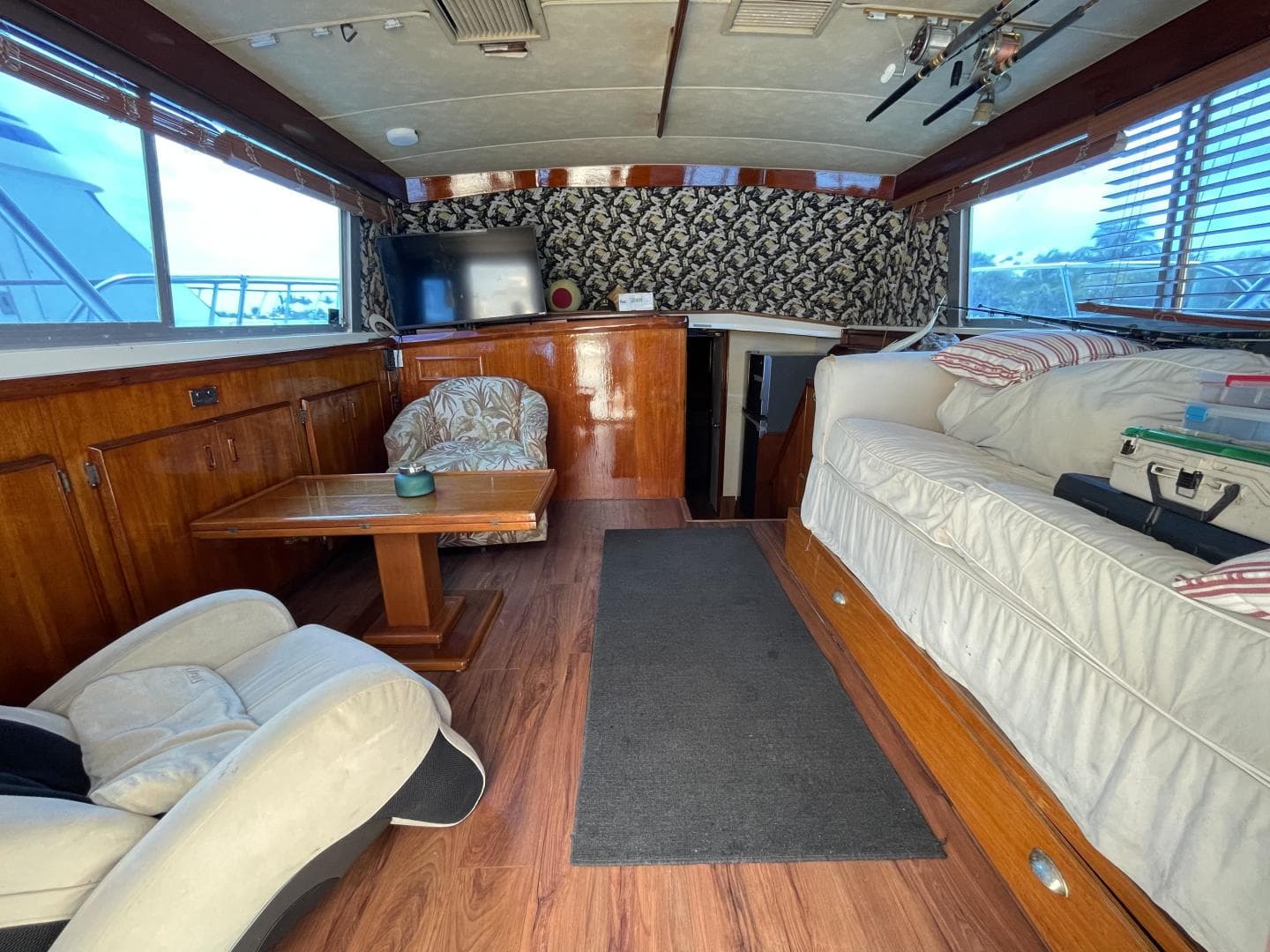 1984 Bertram 42 Convertible — photo 13