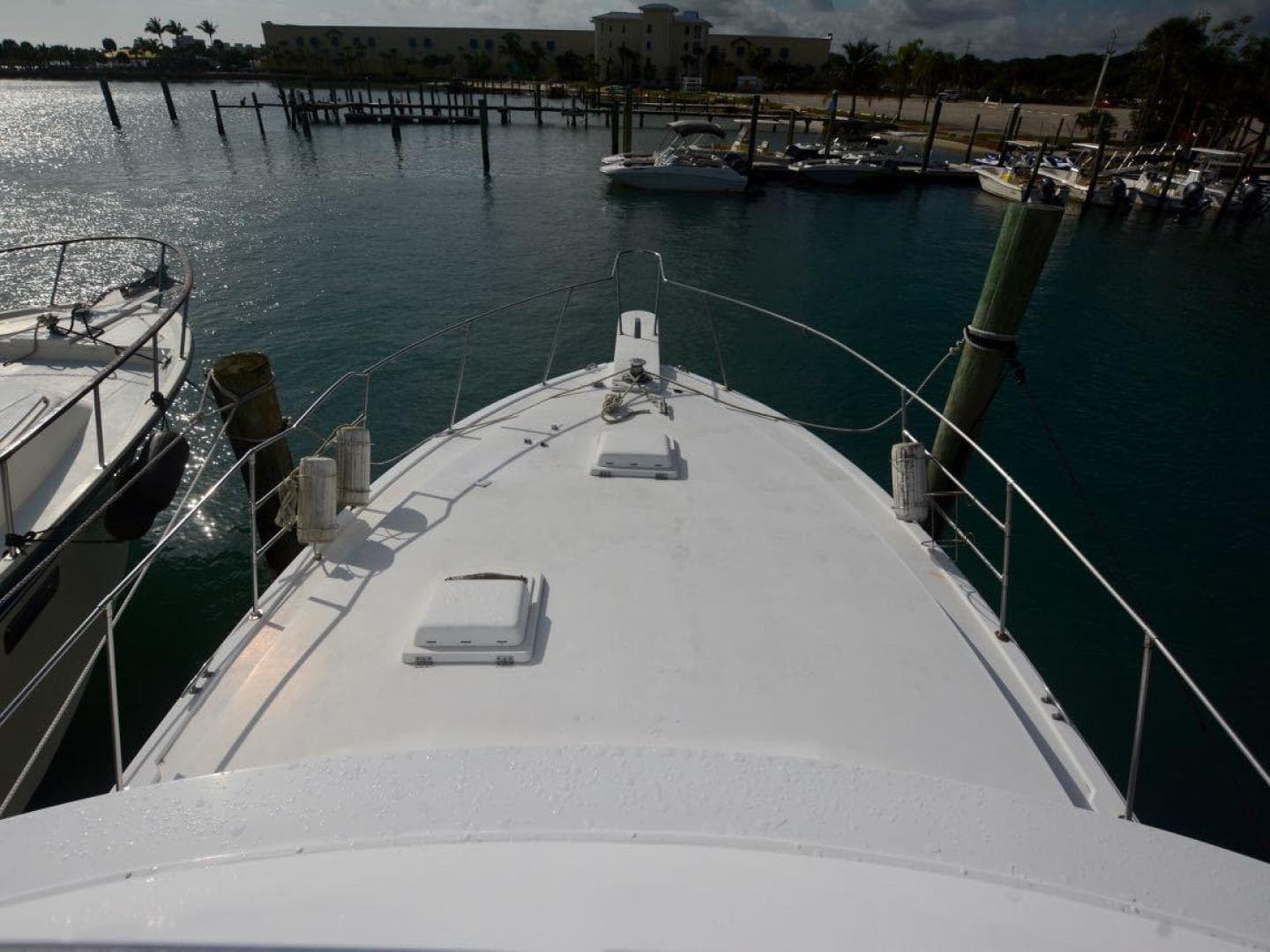 1984 Bertram 42 Convertible — photo 10