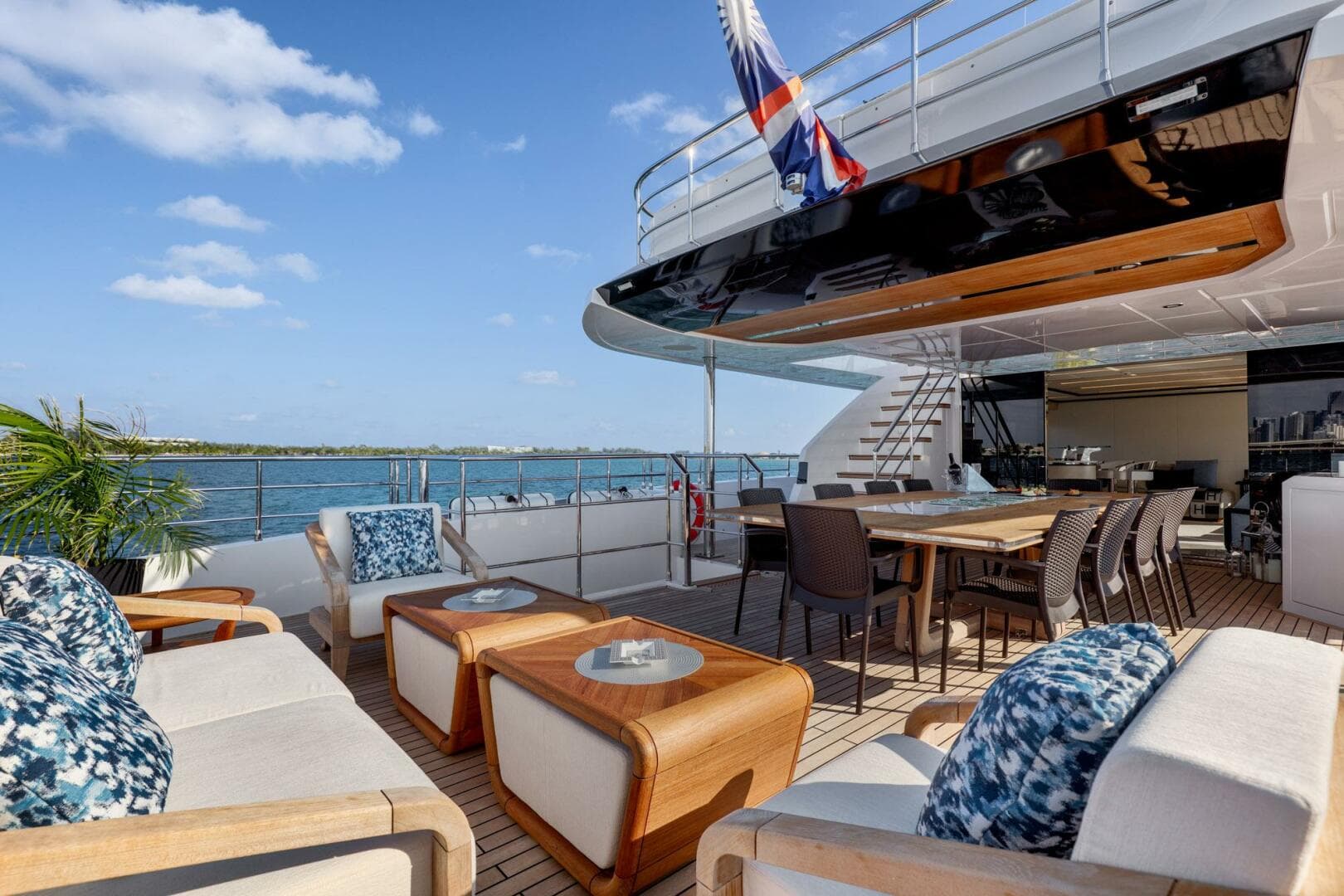 2022 Majesty Yachts 120 — photo 43