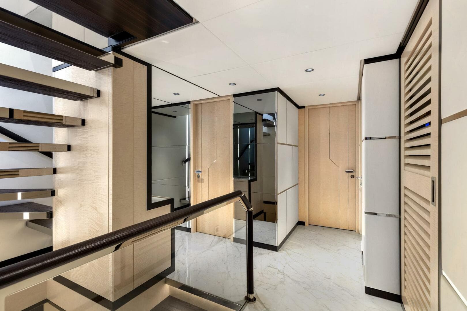 2022 Majesty Yachts 120 — photo 25