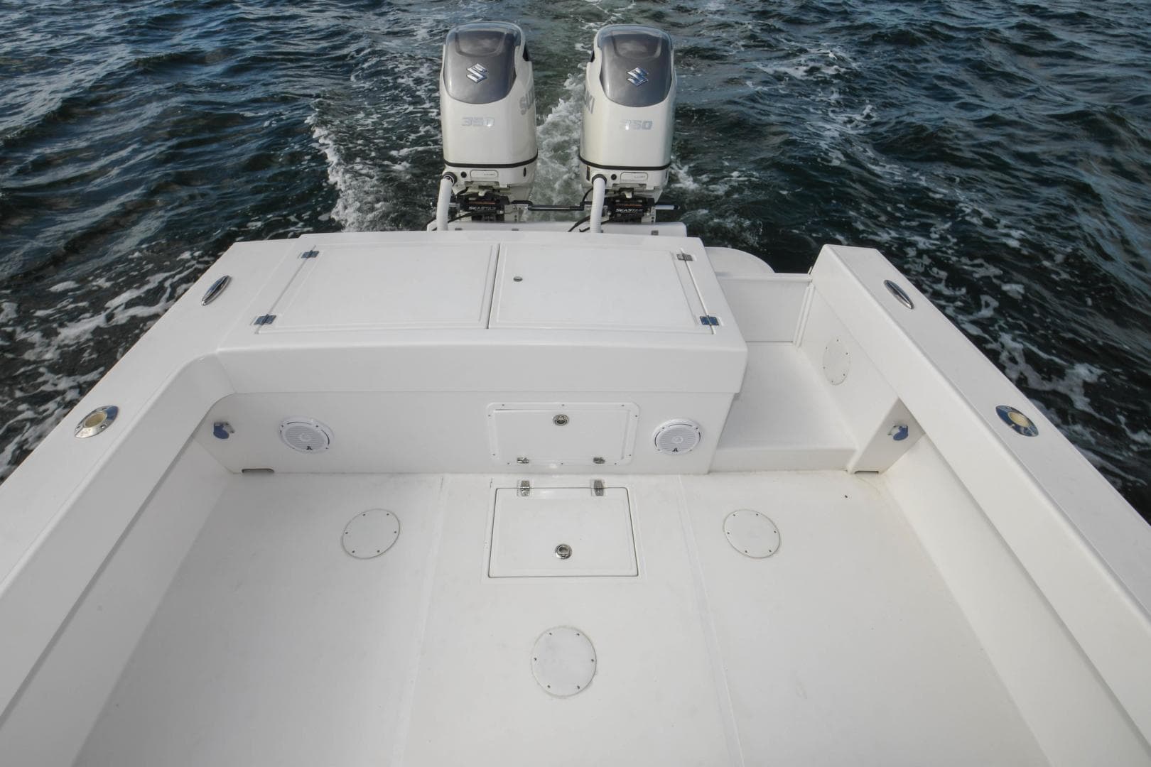 2019 Ocean Master 336 Center Console — photo 18