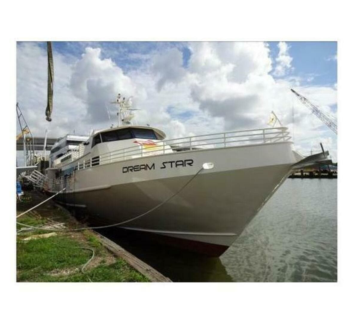 1981 Custom Camcraft / Midship Marine High Speed Passenger Vessel — photo 10