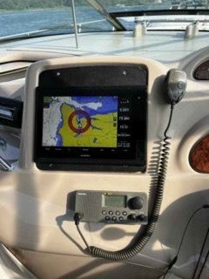 2000 Sea Ray Sundancer — photo 15