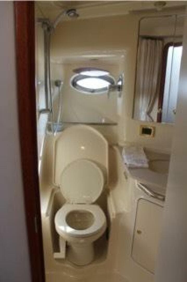 2000 Sea Ray Sundancer — photo 24