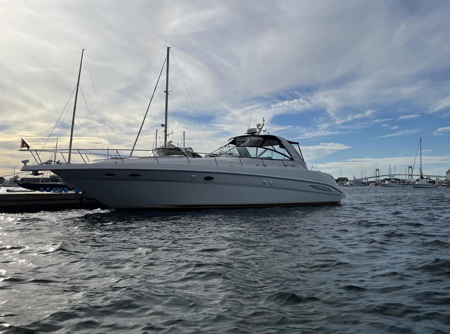 2000 Sea Ray Sundancer — photo 1