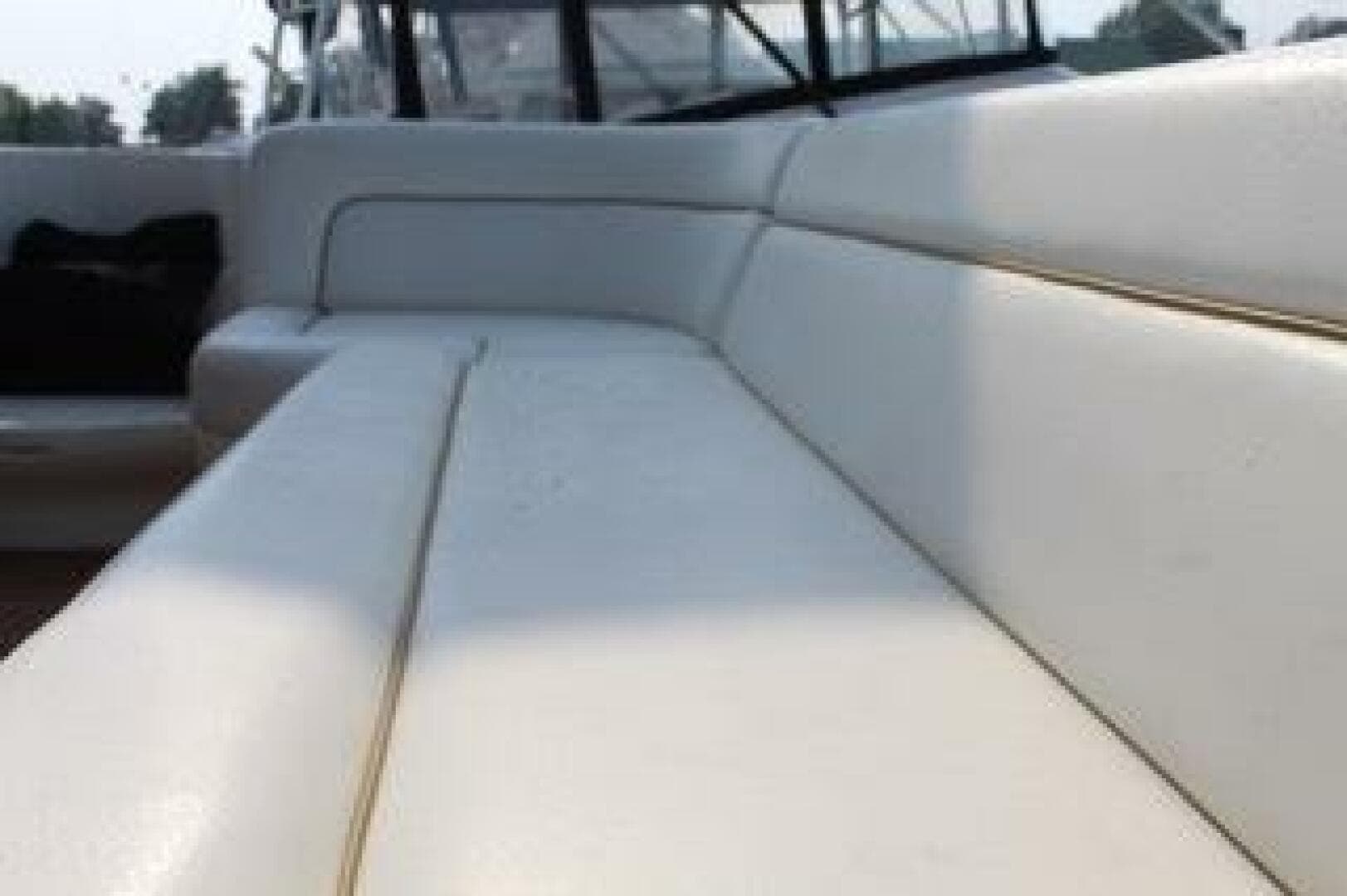 2000 Sea Ray Sundancer — photo 12