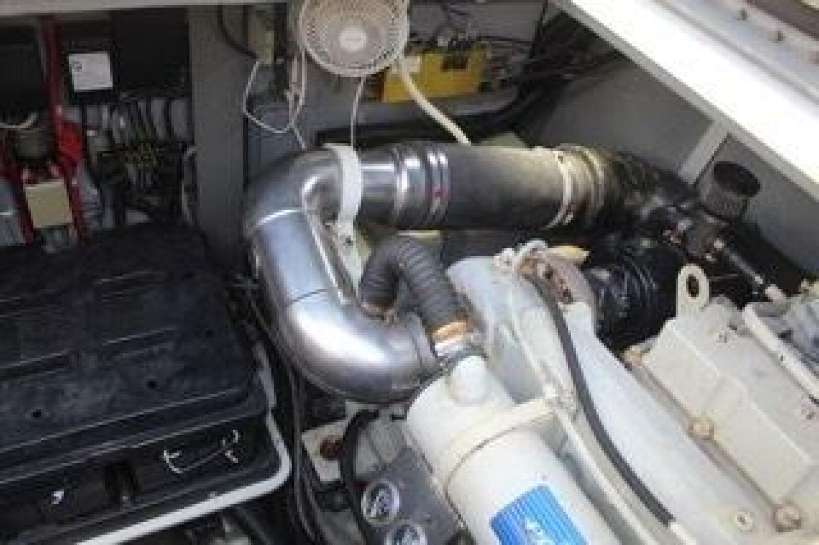 2000 Sea Ray Sundancer — photo 31