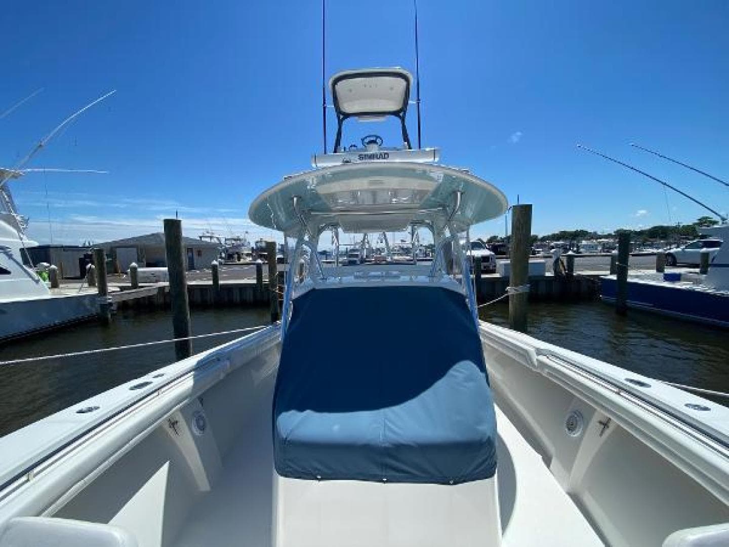 2016 Regulator 41 — photo 59