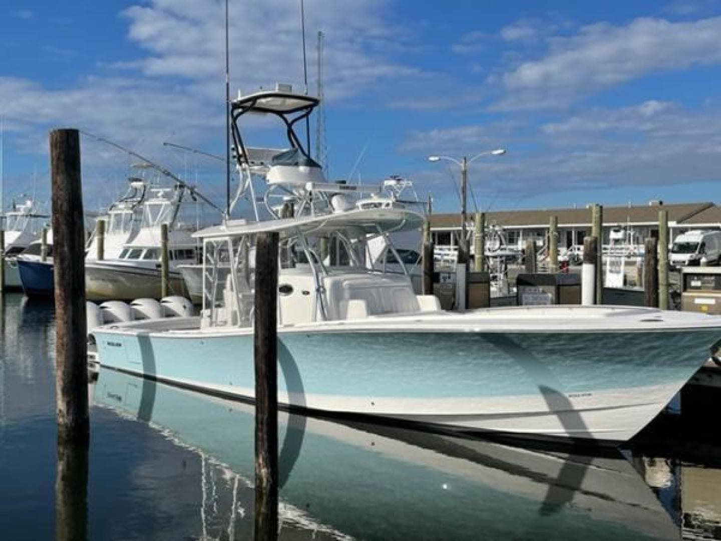 2016 Regulator 41 — photo 4