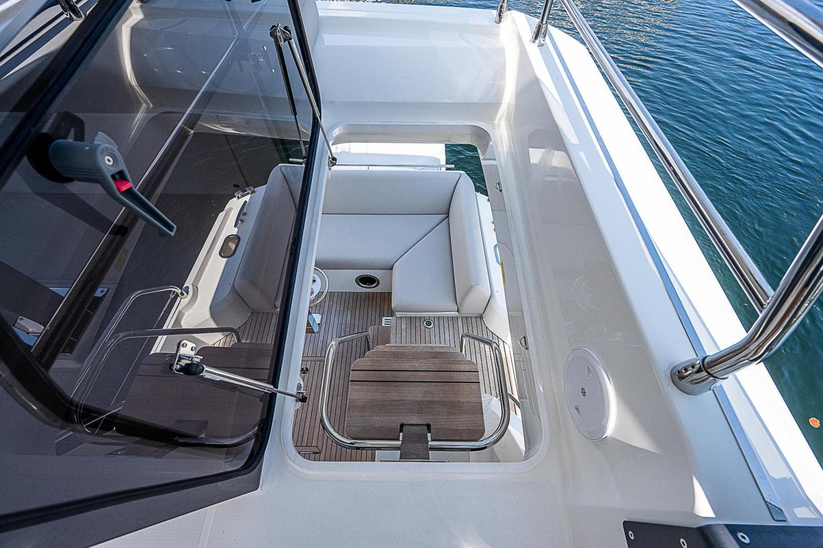 2022 Prestige 520 Flybridge — photo 16