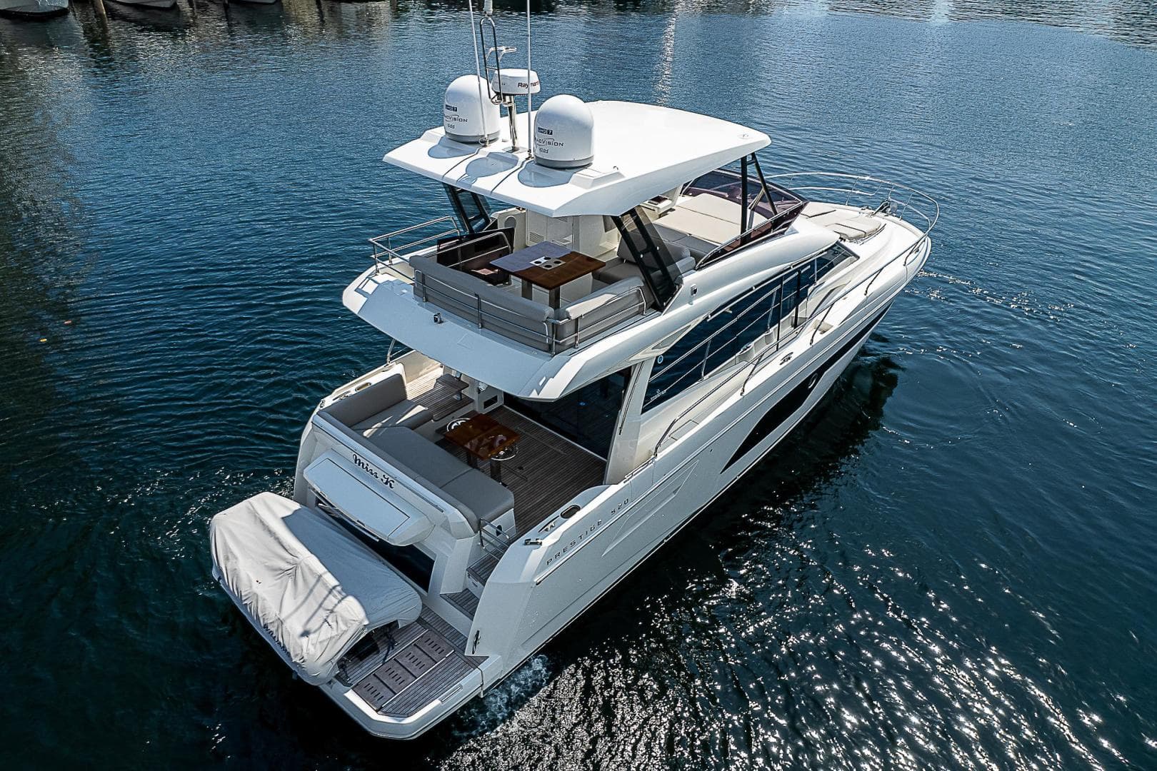 2022 Prestige 520 Flybridge — photo 5