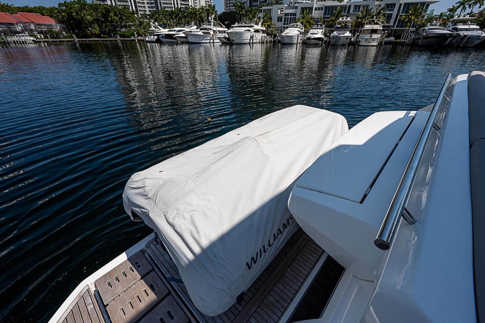 2022 Prestige 520 Flybridge — photo 9