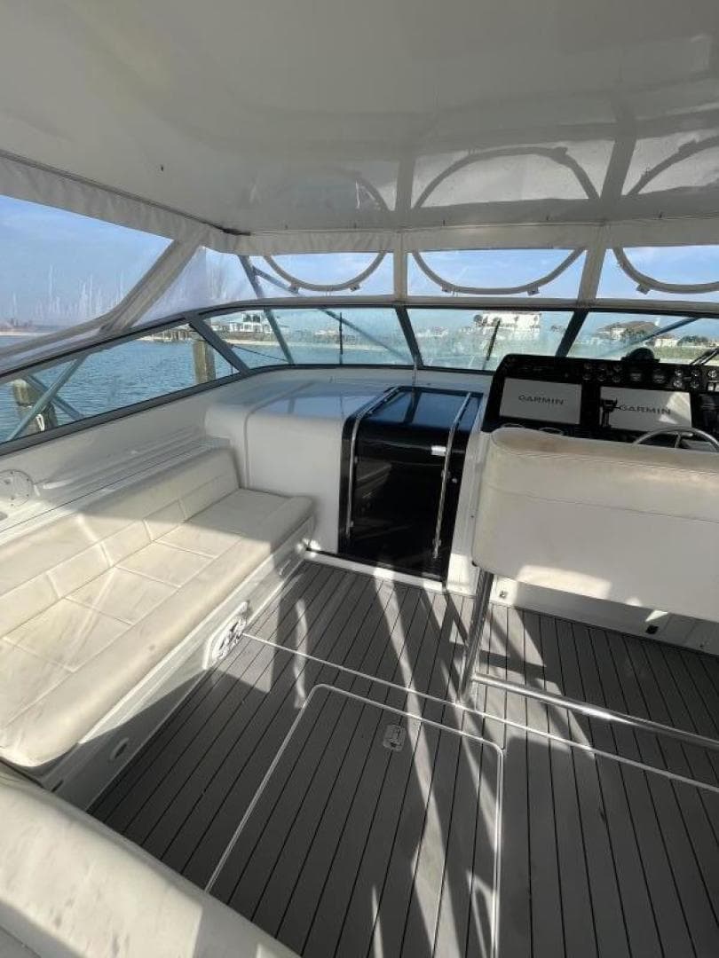 1993 Bertram 46 Moppie — photo 12